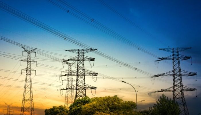 Torres de distribuição de energia. Foto: Reprodução