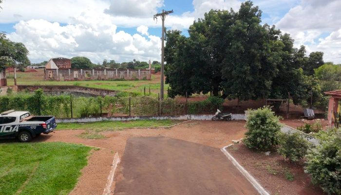 PM detém suspeito após crime e confusão em comércio de Maracaju na região da antiga ferrovia. Foto: Divulgação/15° BPM-MS